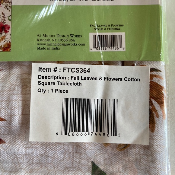 Michel Fall Leaves & Flowers cotton tablecloth - Picture 3 of 3